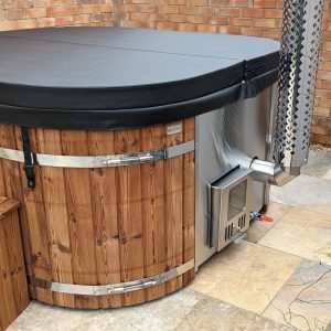 Square Hot Tub Premium